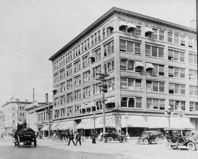 Douglas at View in 1912