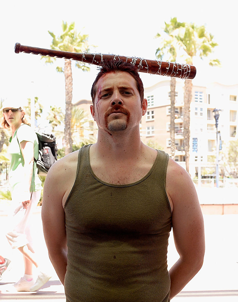 Killer Walking Dead cosplay. Image Credit: Matt Cowan / Getty Images